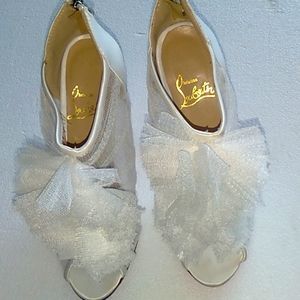 Christian Louboutin wedding heel size 9